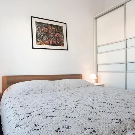 Haus Mirela