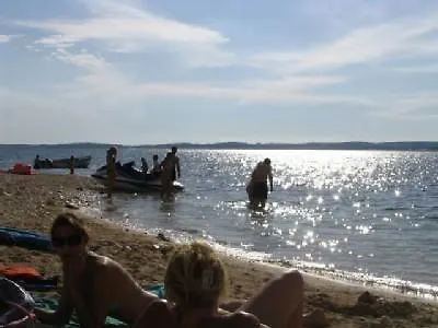 Haus Mirela Лижнян