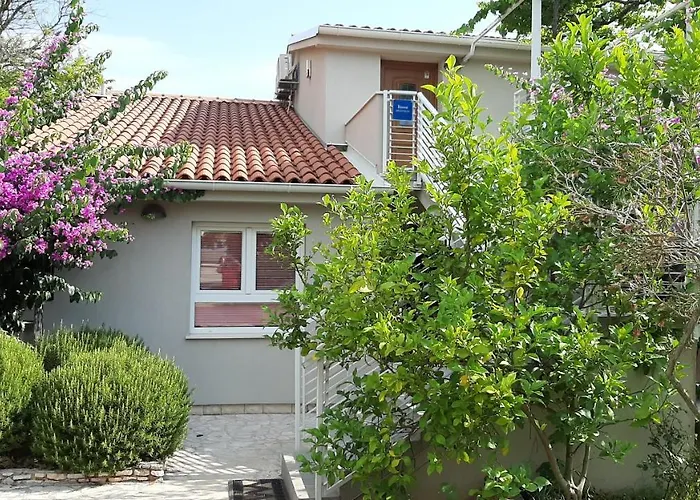 Haus Mirela *