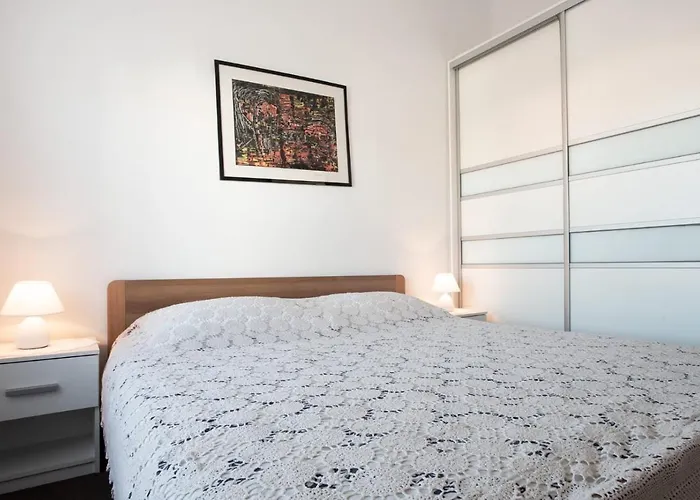 Haus Mirela