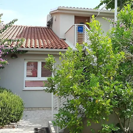 Haus Mirela *